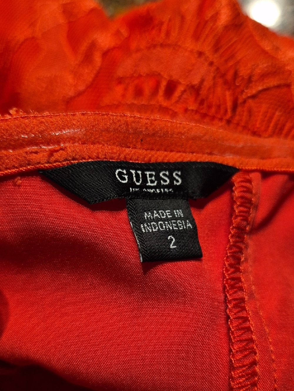 Guess - Picture 8 of 12